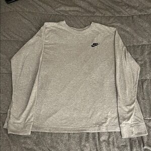 Nike Men's Heather Gray Long Sleeve Tee